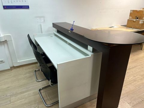Resepsiyon/qarşılama masası – ofislər, klinikalar, mehmanxanalar və — Bakı