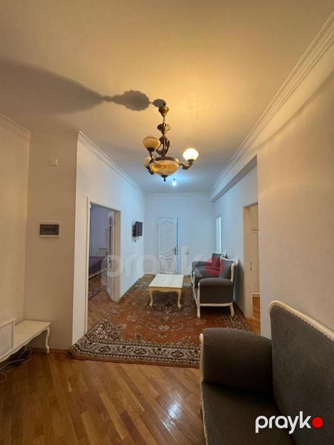 İcarəyə verilir 2 otaqlı yeni tikili 87 m²