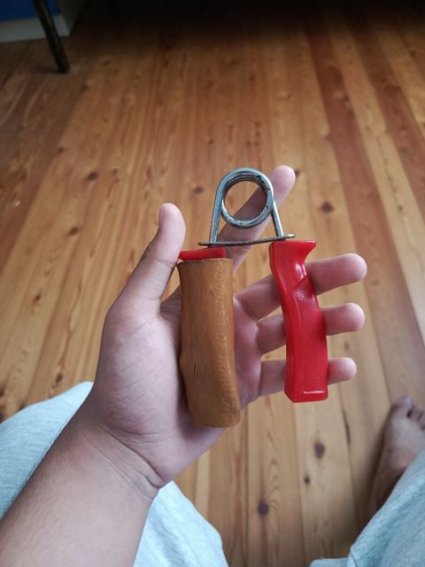 Əl gücləndirici (Hand Gripper) — Bakı