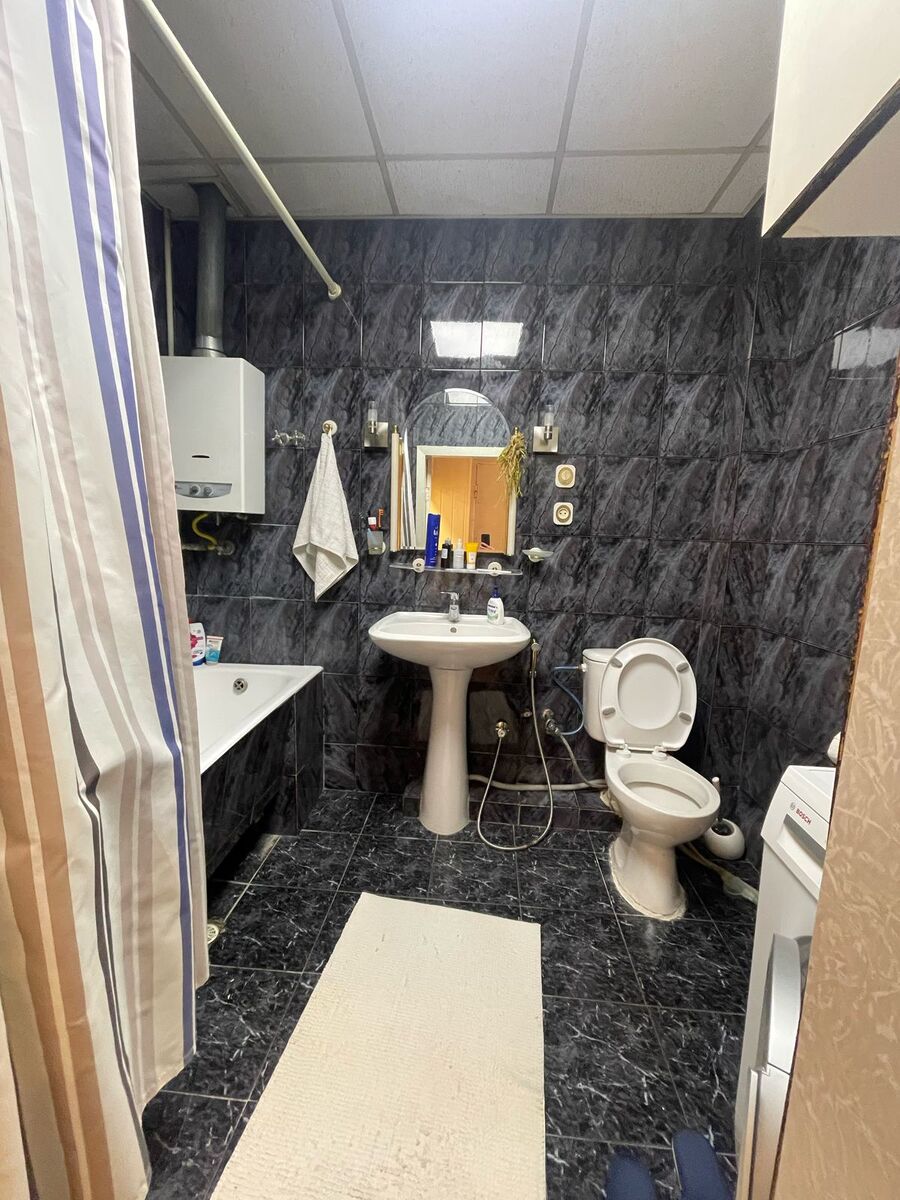 Satılır 3 otaqlı köhnə tikili 65 m² — Mənzil, Bakı (12)