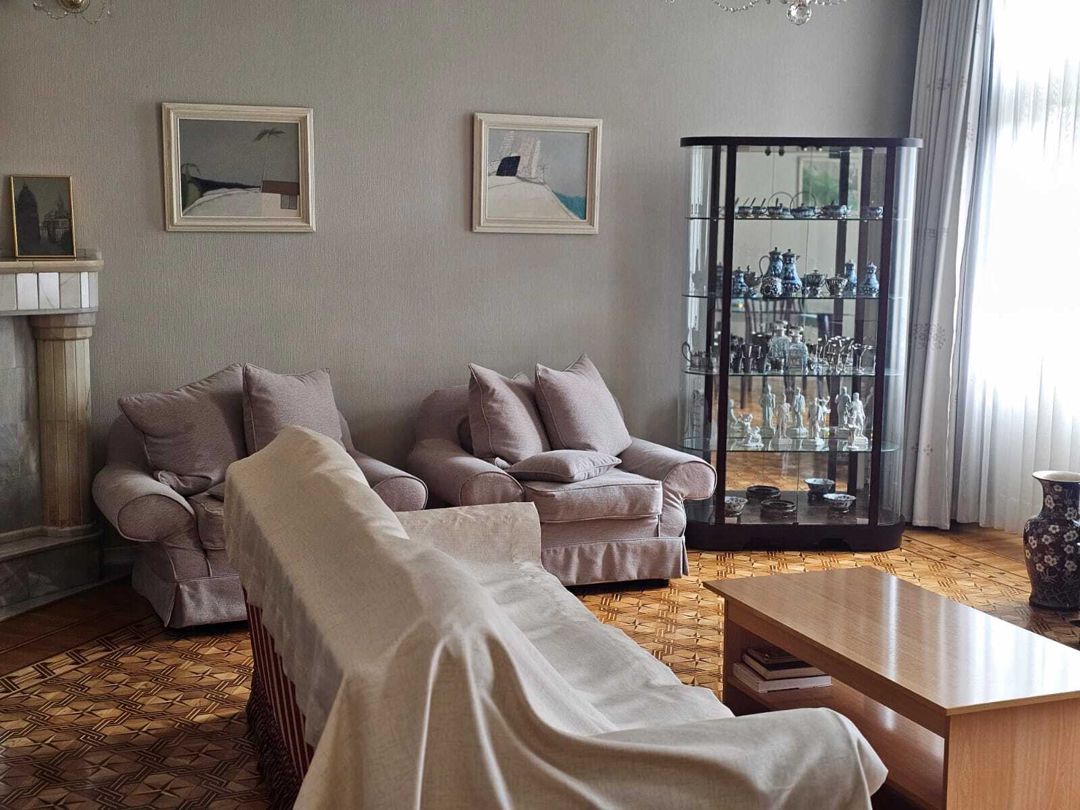Satılır 4 otaqlı köhnə tikili 120 m² — Mənzil, Bakı (3)