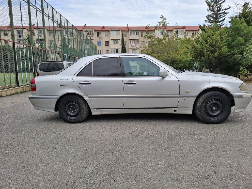 Mercedes C 200, 2.0 L, 1998 il, 300 000 km — Avtomobillər, Bakı (3)