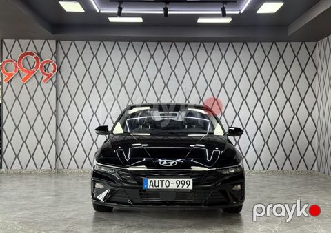 Hyundai Elantra, 1.6 L, 1.32 kWh, 2026 il, yeni