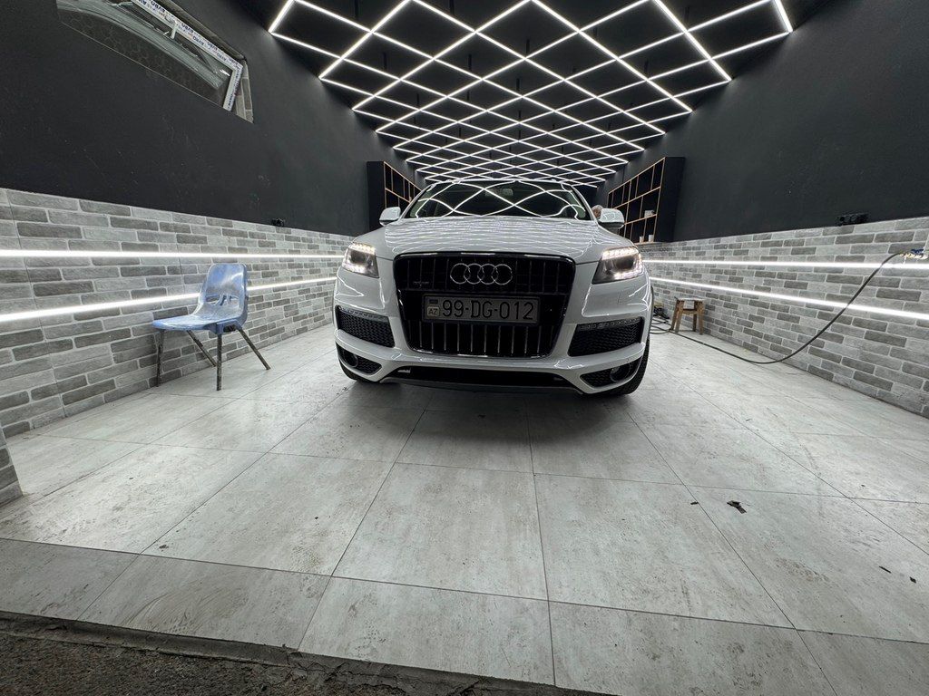 Audi Q7, 4.2 L, 2010 il, 222 000 km — Avtomobillər, Bakı