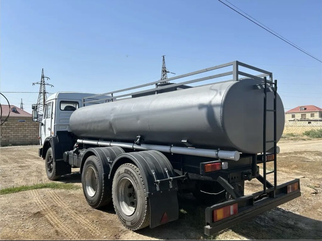 Kamaz su/yanacaq daşıyan tanker maşını - Marka/model: Kamaz 6x4 — Yük maşınları, Qobu (3)