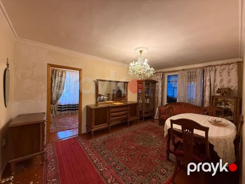 Satılır 2 otaqlı köhnə tikili 46 m²