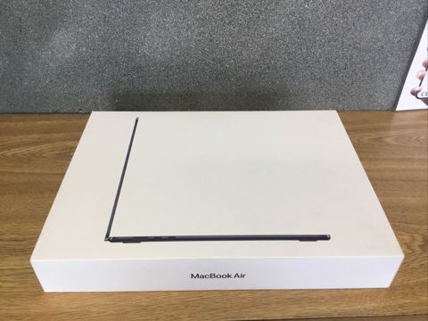 Apple Macbook Air 15'inch M5 24GB/1TB (2026) — Bakı