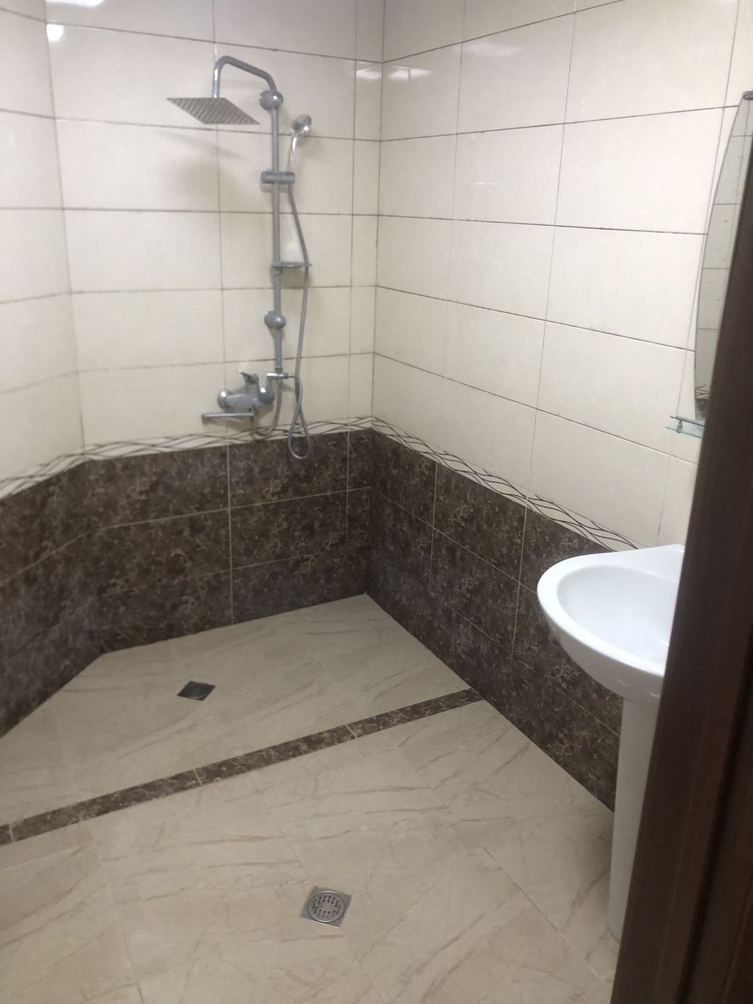 İcarəyə verilir 2 otaqlı yeni tikili 70 m² — Mənzil, Bakı (9)