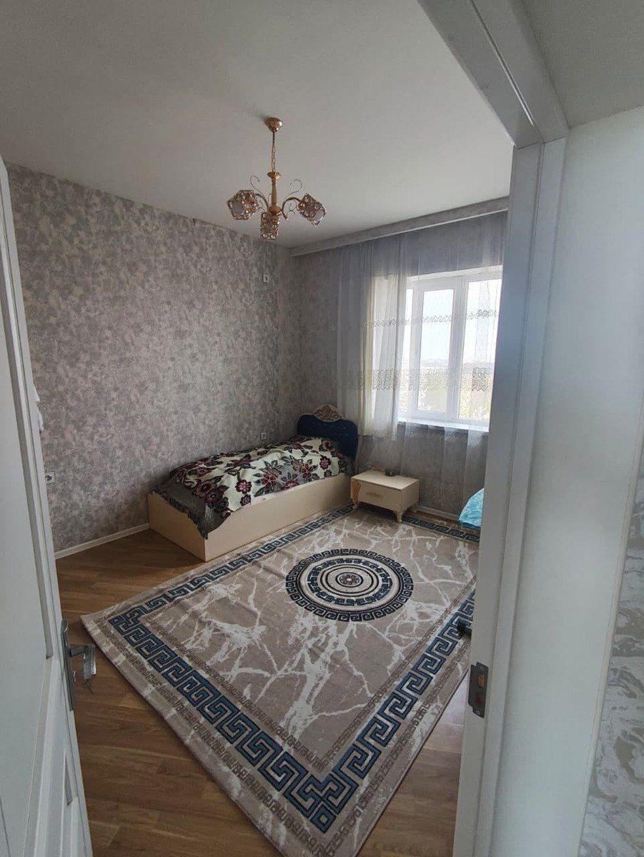 Satılır 4 otaqlı həyət evi/bağ evi 130 m² — Ev, villa, Bakı (2)