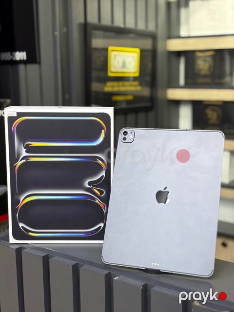 Apple iPad Pro 13 M5 256 GB — Bakı