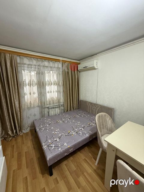 İcarəyə verilir 1 otaqlı köhnə tikili 45 m²
