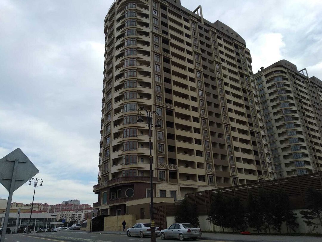 Satılır 2 otaqlı yeni tikili 64 m² — Mənzil, Bakı (2)