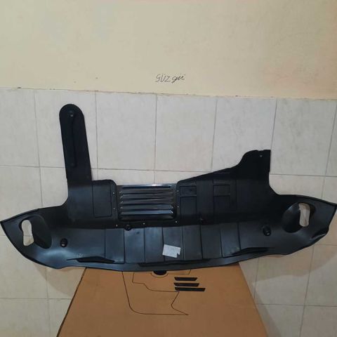 "Hyundai Tucson 2005" mühərrikin alt qoruyucusu — Bakı
