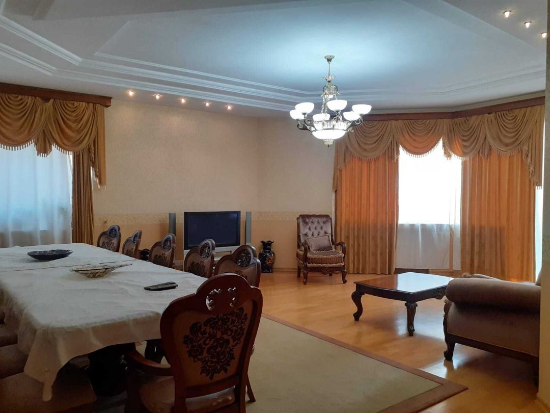 Satılır 10 otaqlı həyət evi/bağ evi 960 m² — Ev, villa, Bakı (7)