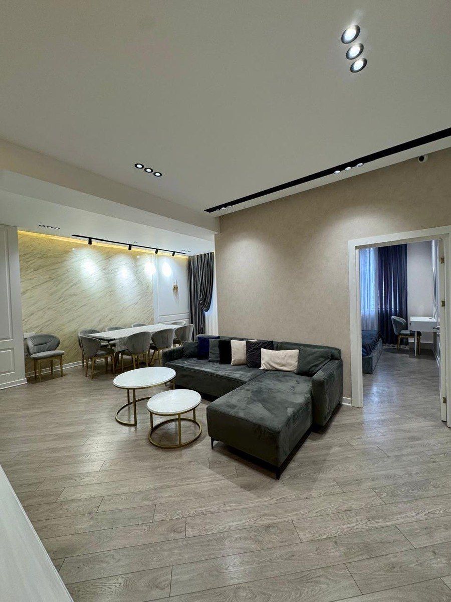 Satılır 4 otaqlı yeni tikili 111 m² — Mənzil, Bakı