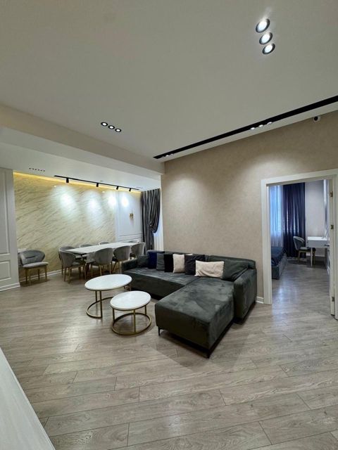 Satılır 4 otaqlı yeni tikili 111 m² — Bakı