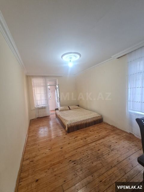 Xətai rayonunda 1 otaqlı Köhnə tikili Satılır, 40 m² — Bakı