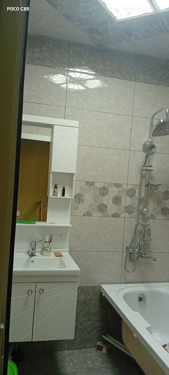 Satılır 3 otaqlı köhnə tikili 67 m² — Mənzil, Bakı (2)
