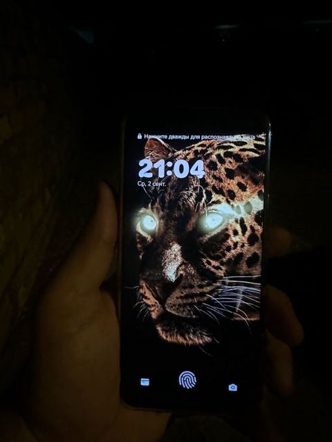 Honor 400 pro 512 GB. 12 ram. ideal veziyette qutu adaptir her şeyi — Şirvan