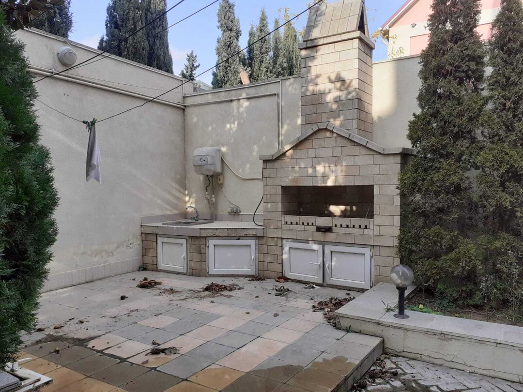 Satılır 10 otaqlı həyət evi/bağ evi 960 m² — Ev, villa, Bakı (2)