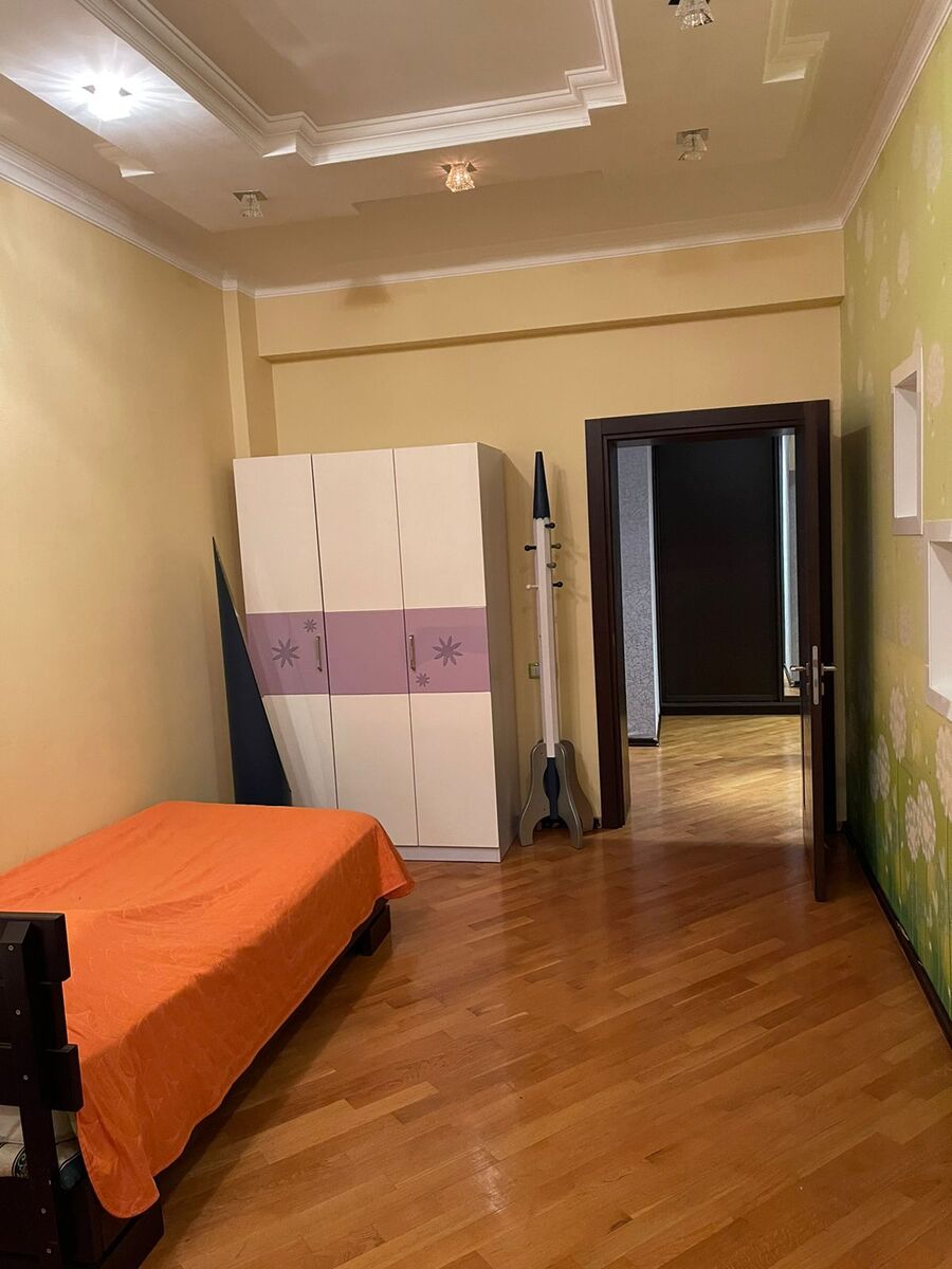 Satılır 3 otaqlı yeni tikili 160 m² — Mənzil, Bakı (6)