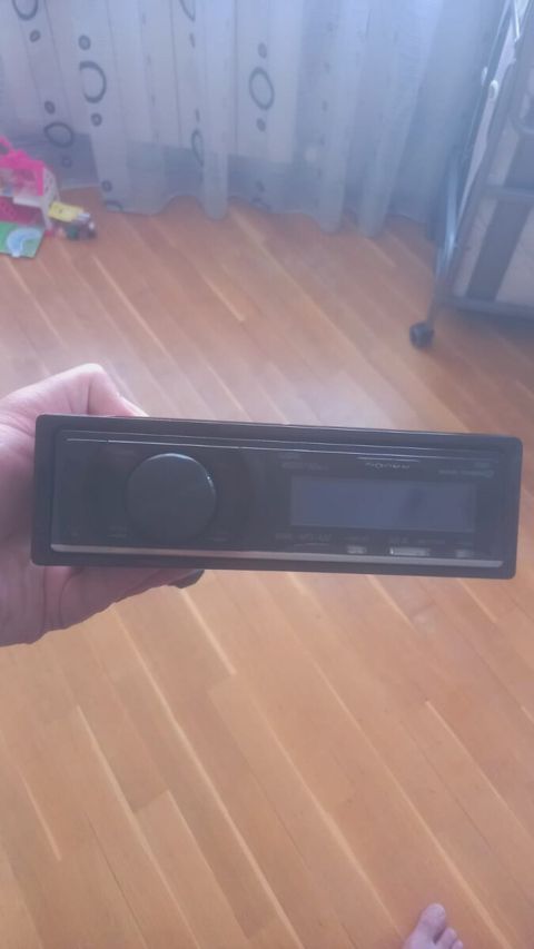 Maqnitola Pioneer 7150 — Bakı