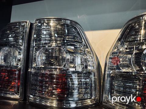 "Mitsubishi Pajero" stop işığı