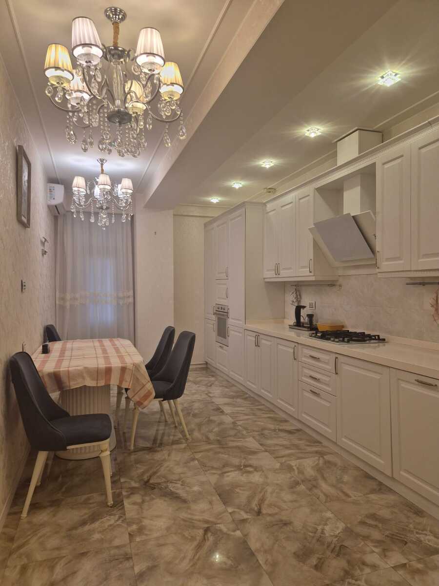 İcarəyə verilir 3 otaqlı yeni tikili 165 m² — Mənzil, Bakı (8)