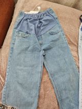 Hamilə qadınlar üçün cins şalvarlar Çox az istifade olunub. Açıq — Jeans