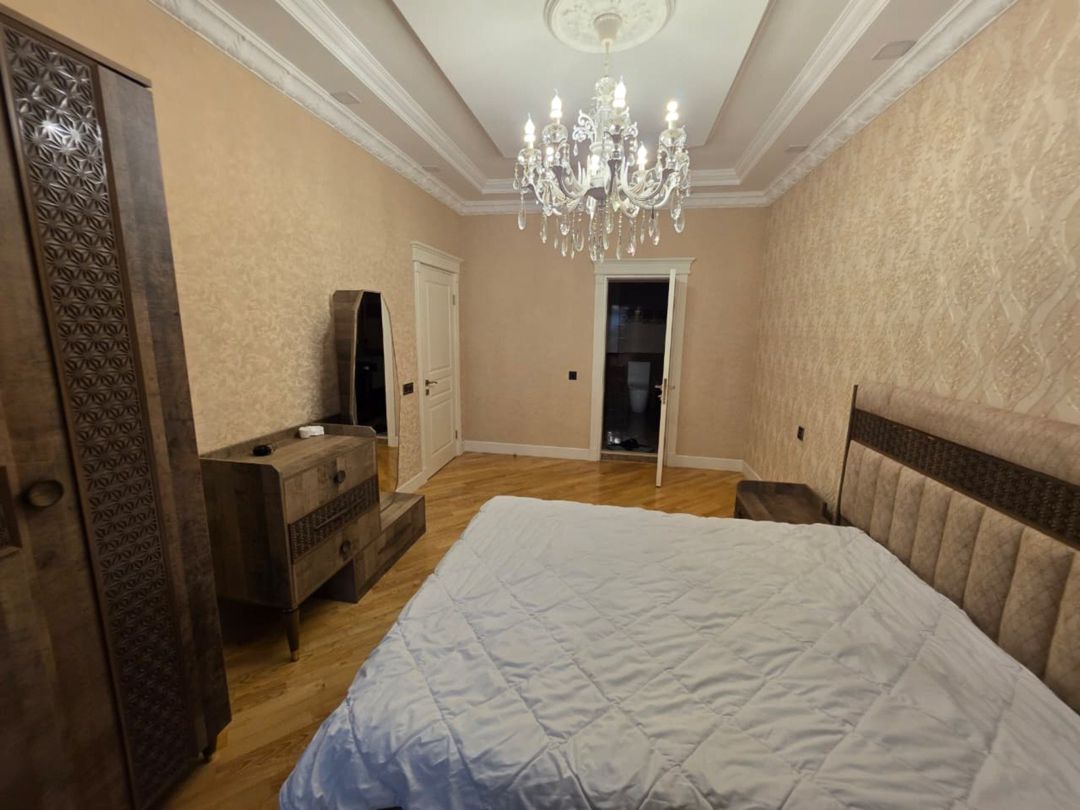 İcarəyə verilir 4 otaqlı yeni tikili 138 m² — Mənzil, Bakı (7)