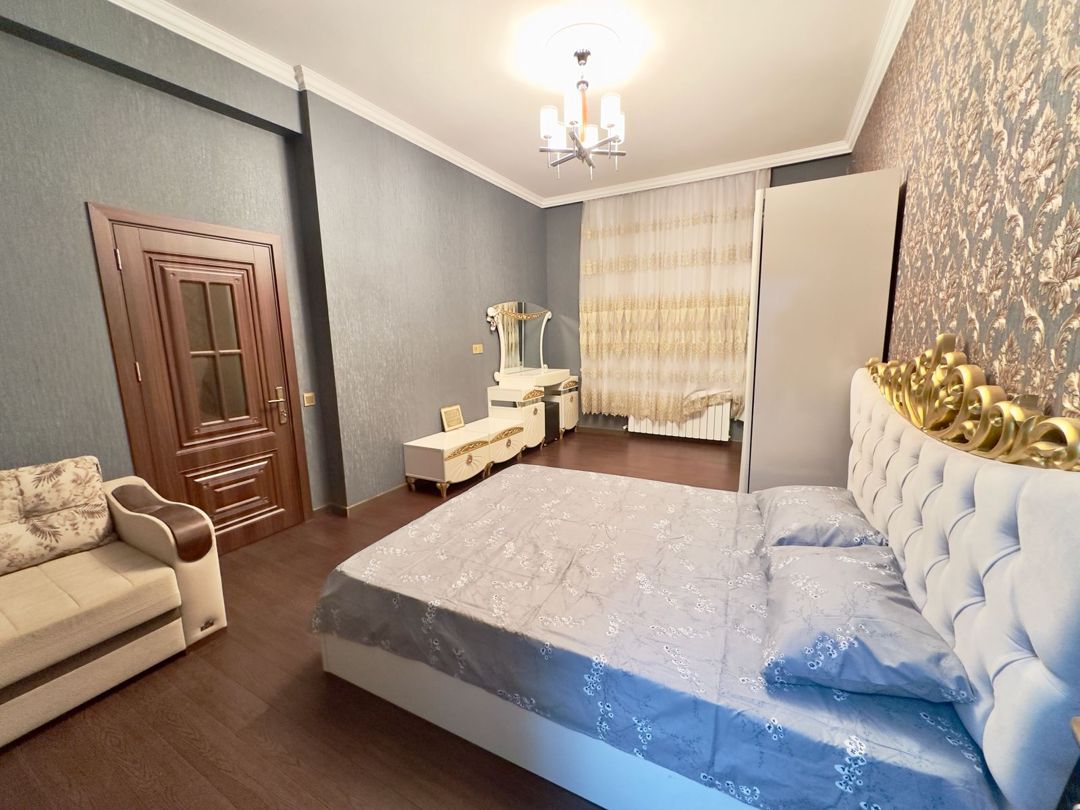 Satılır 4 otaqlı yeni tikili 165 m² — Mənzil, Bakı (4)