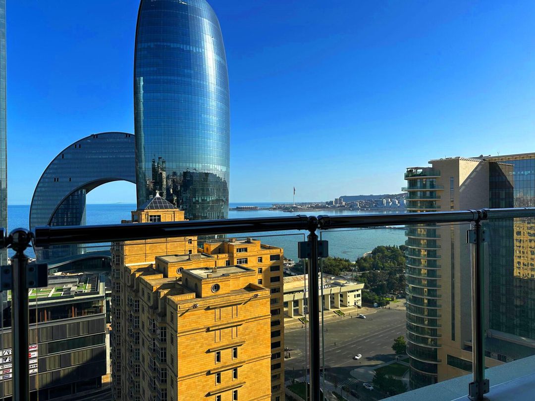 Satılır 4 otaqlı yeni tikili 185 m² — Mənzil, Bakı (7)