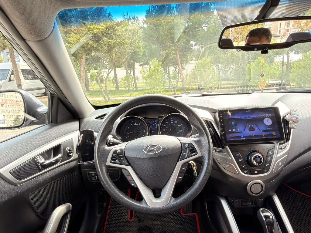 Hyundai Veloster, 1.6 L, 2013 il, 244 620 km — Avtomobillər, Bakı (8)