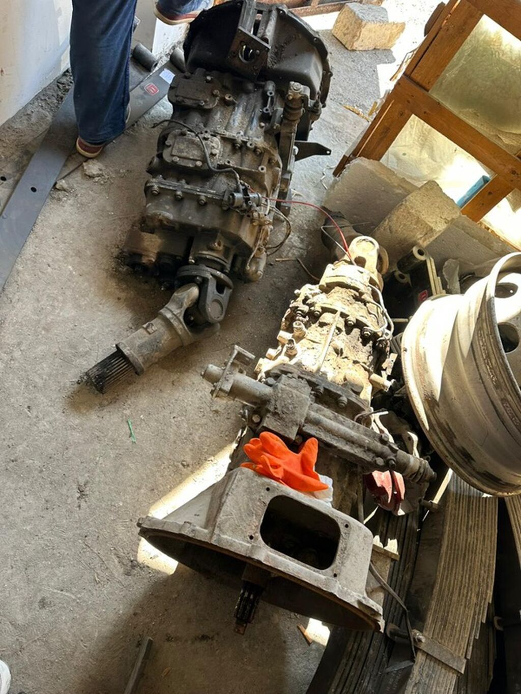 Bmc Fatih 280 üçün Resor, karobka, patpress, sırğa, kardan. Şəkildəki — Transmissiya, Bakı (6)