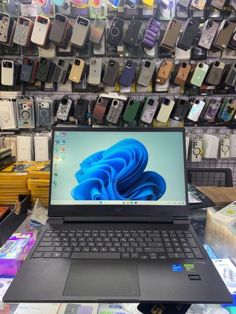 HP Victus — Bakı