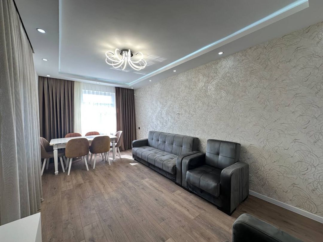 Satılır 2 otaqlı köhnə tikili 65 m² — Mənzil, Bakı (2)