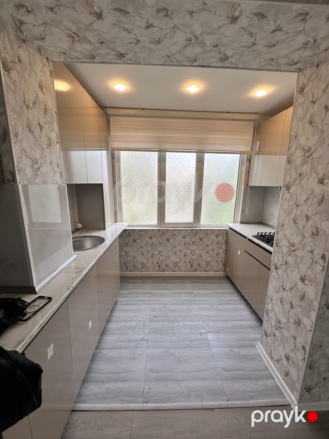 Satılır 2 otaqlı köhnə tikili 40 m² — Mənzil, Bakı (2)