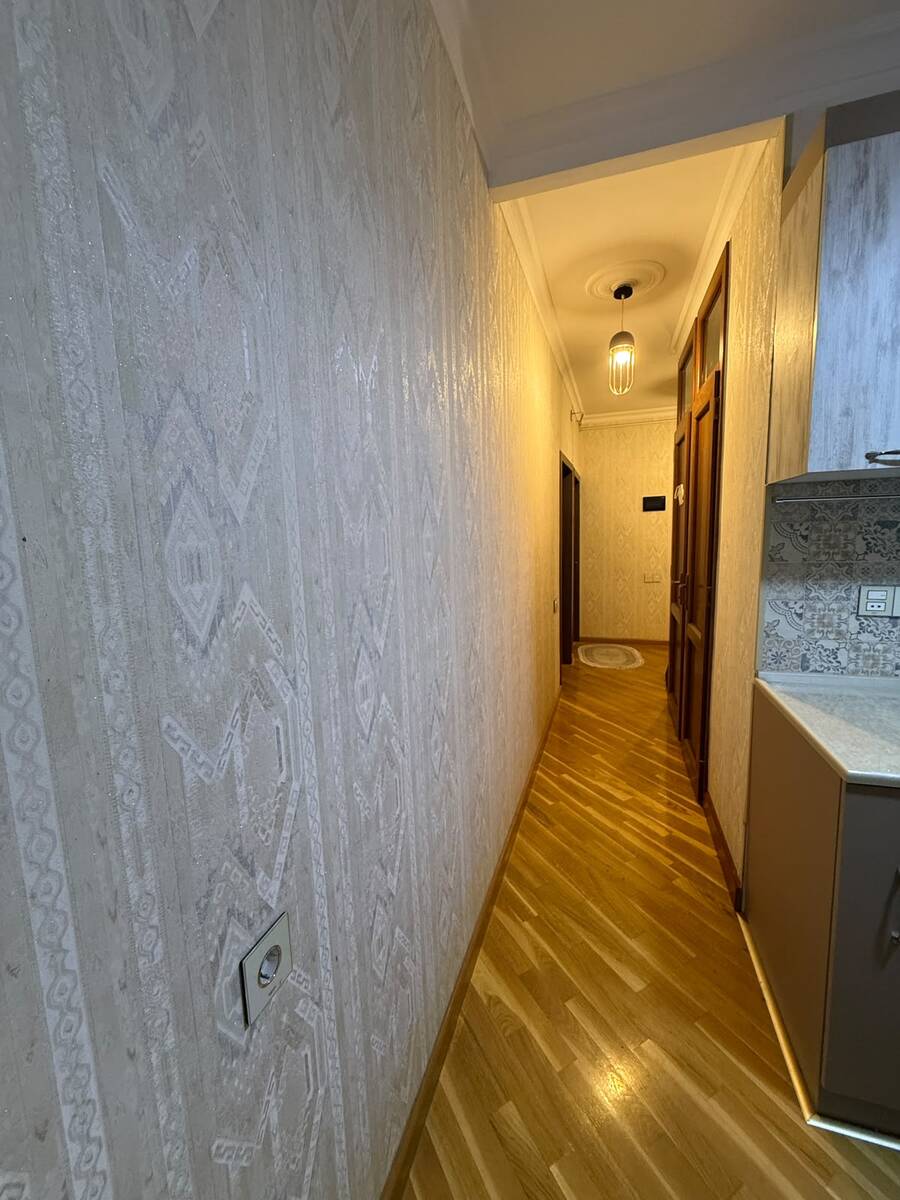 Satılır 2 otaqlı köhnə tikili 75 m² — Mənzil, Bakı (9)
