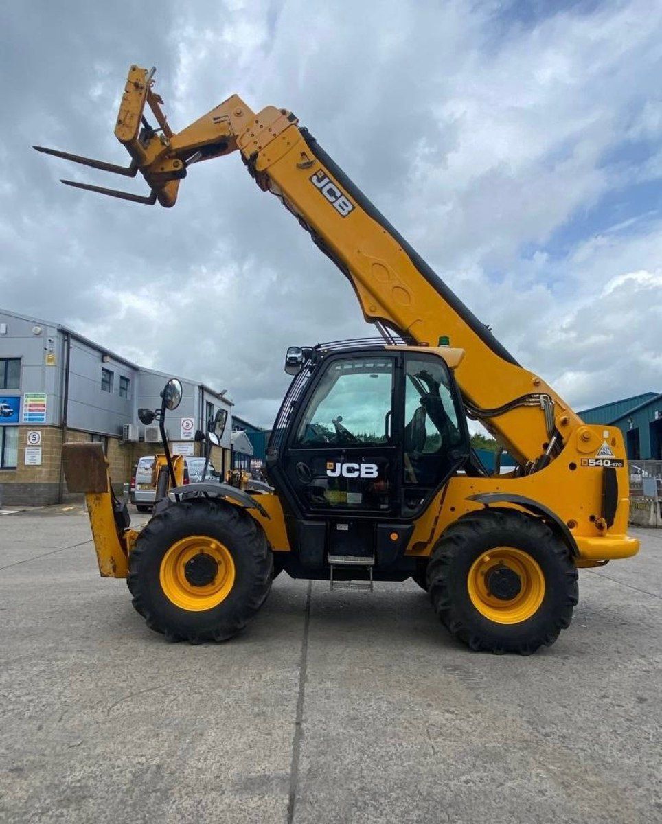 JCB teleskopik yüləyici 540V170, 2017 il — İnşaat texnikası, Bakı (2)