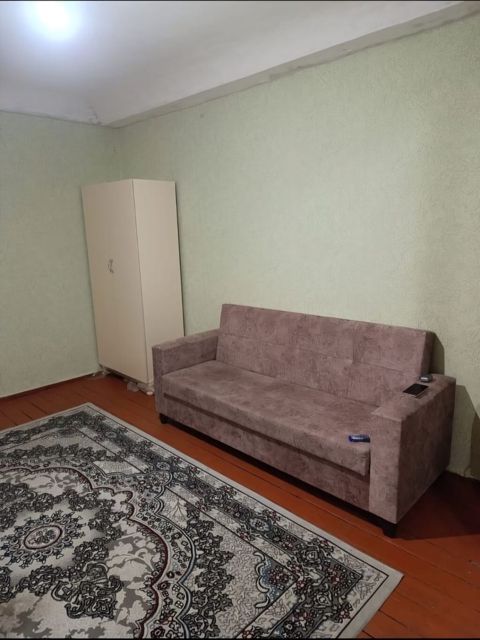 İcarəyə verilir 1 otaqlı köhnə tikili 30 m² — Bakı