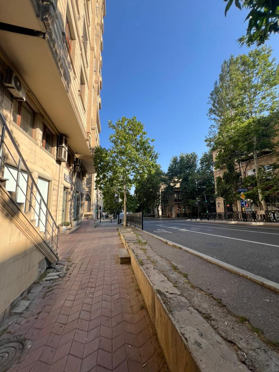 İcarəyə verilir obyekt 300 m² — Əmlak, Bakı (2)