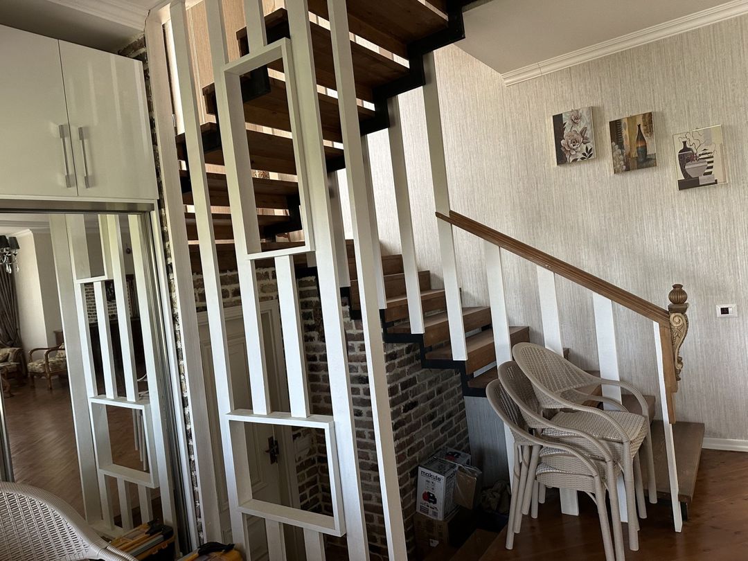 Satılır 6 otaqlı həyət evi/bağ evi 300 m² — Ev, villa, Bakı (11)
