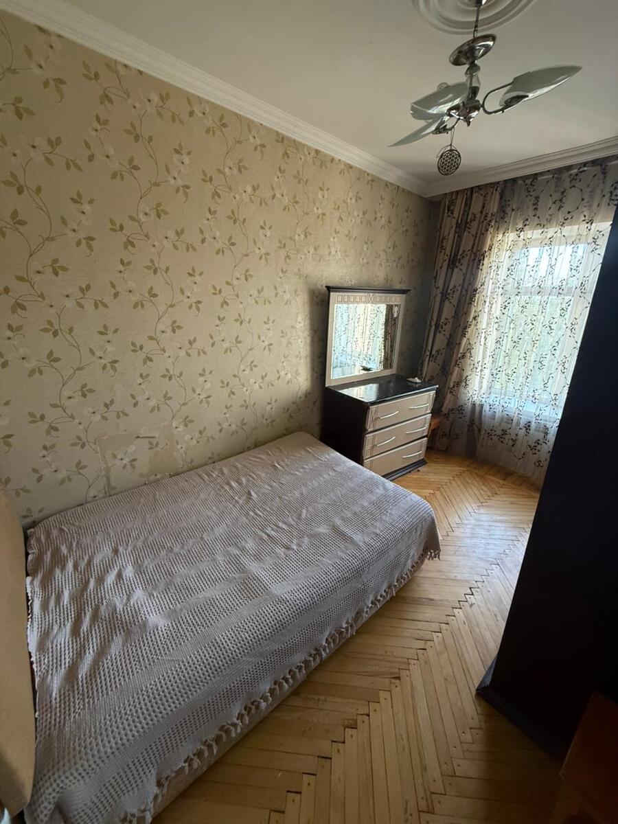 İcarəyə verilir 3 otaqlı köhnə tikili 90 m² — Mənzil, Bakı (9)