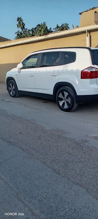 Chevrolet Orlando, 1.8 L, 2012 il, 350 000 km — Avtomobillər, Bakı (10)