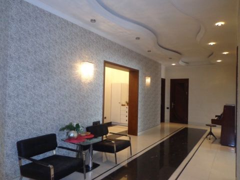 Satılır 4 otaqlı yeni tikili 212 m² — Bakı