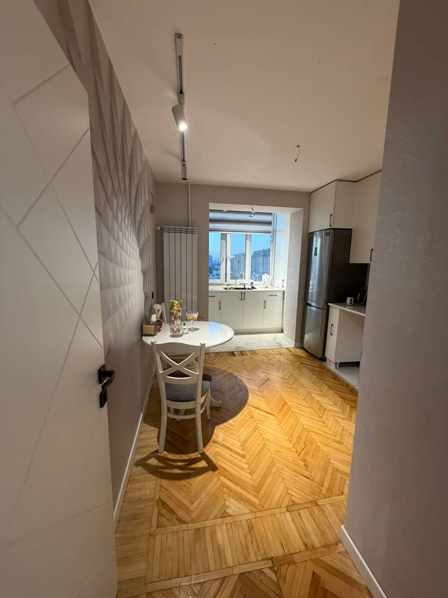 Satılır 3 otaqlı köhnə tikili 82 m² — Mənzil, Bakı (11)