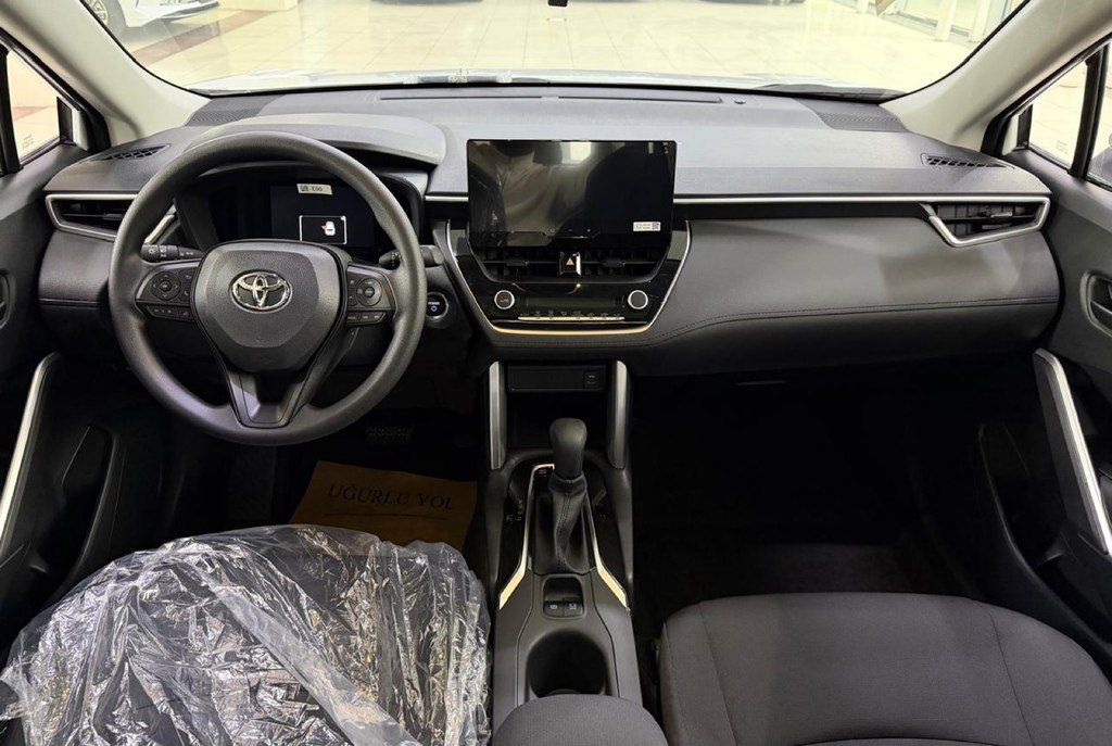 Toyota Corolla Cross, 2.0 L, 1.31 kWh, 2025 il, yeni — Avtomobillər, Bakı (8)