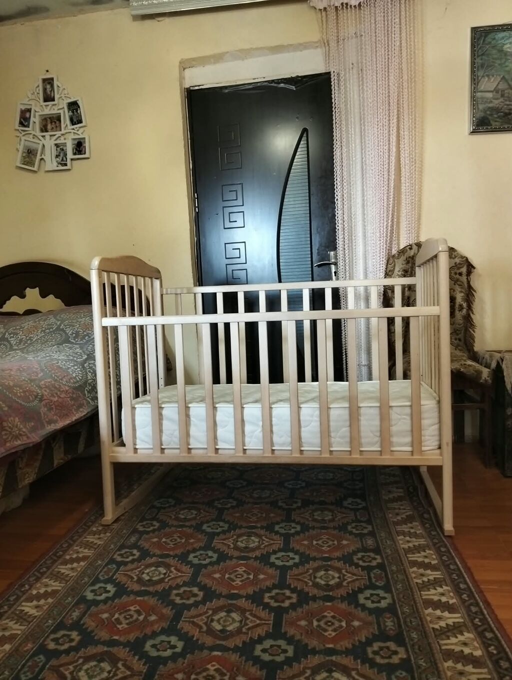 Uşaq beşiyi – taxta, klassik barmaqlı dizayn - Material: təbii ağac — Bəşikləri, Bakı (3)