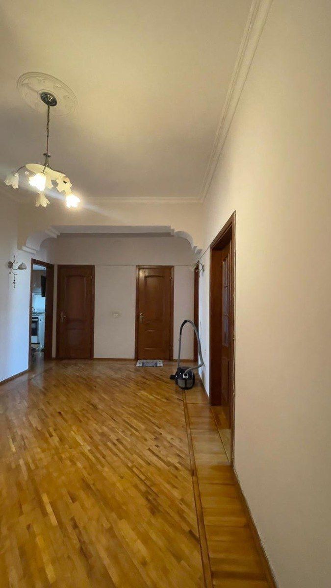 Satılır 3 otaqlı yeni tikili 130 m² — Mənzil, Bakı (11)