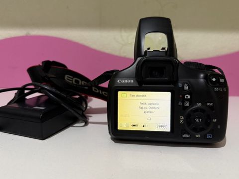 Canon EOS 1100D Dslr fotoaparat + Canon Zoom Lens EF‑S 18–55mm — Bakı